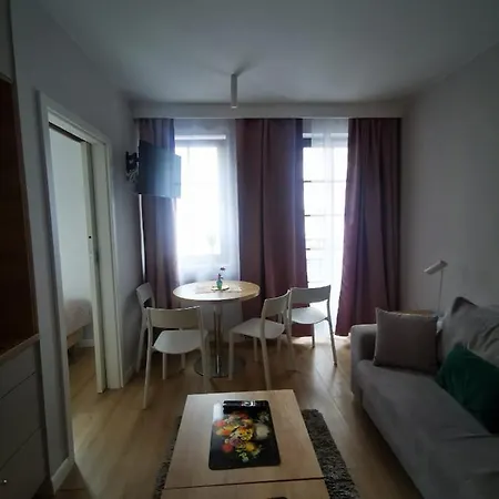 شقة Margaret سفينويتشي